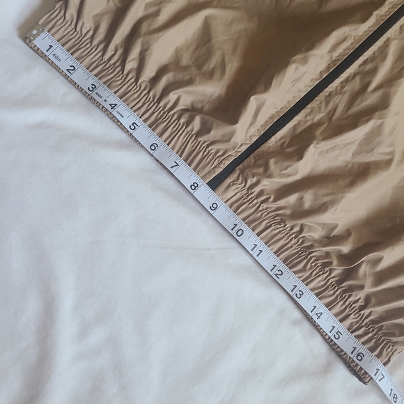 NWT Pretty Little Thing Stone (Beige) Maxi Hooded Windbreaker Jacket, US 6 - Picture 11 of 16